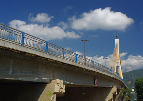 河西304不锈钢桥梁护栏：安全、耐用与美观的完美结合